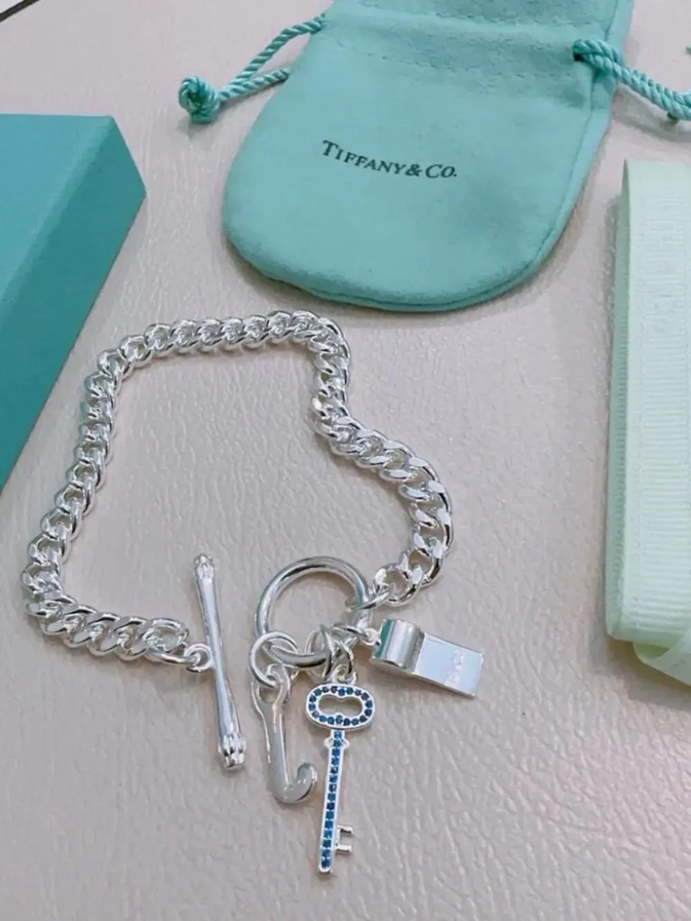 Tiffany & Co. Fine classic Silver Bracelet